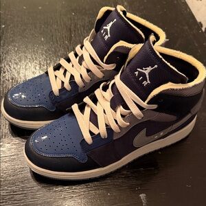 Jordan Kids Sneakers Navy and Cream